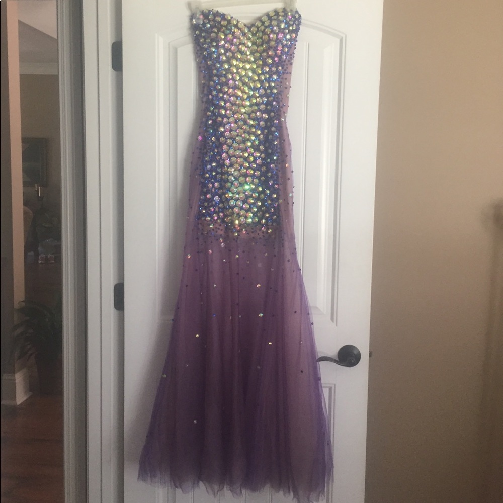 ⚠️Customized Prom Dress ⚠️ - Picture 3 of 4